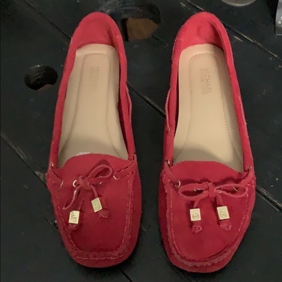 Michael MICHAEL KORS Red Amber Moc Suede Loafers - Picture 5 of 14